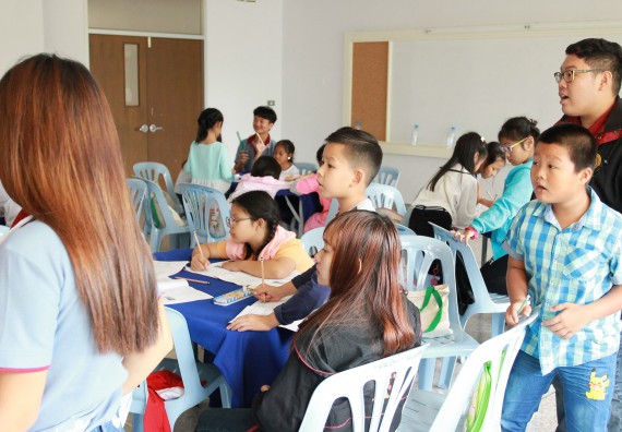 ภาพกิจกรรม คณะวิทยาศาสตร์และเทคโนโลยี จัดกิจกรรมโครงการฝึกทักษะการเรียนรู้ค่ายวิทยาศาสตร์