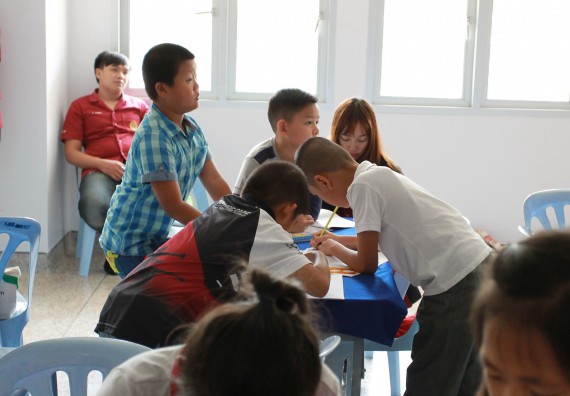 ภาพกิจกรรม คณะวิทยาศาสตร์และเทคโนโลยี จัดกิจกรรมโครงการฝึกทักษะการเรียนรู้ค่ายวิทยาศาสตร์