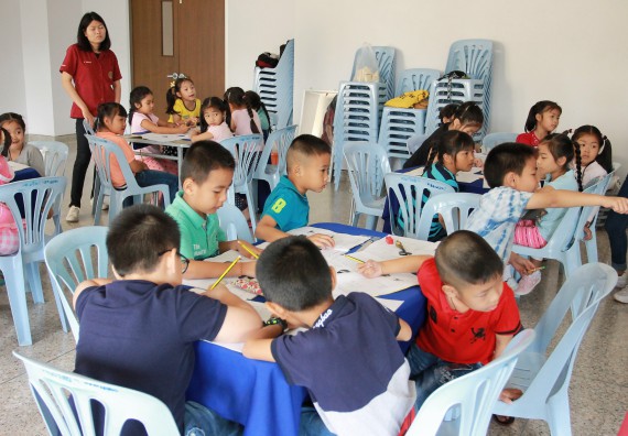 ภาพกิจกรรม คณะวิทยาศาสตร์และเทคโนโลยี จัดกิจกรรมโครงการฝึกทักษะการเรียนรู้ค่ายวิทยาศาสตร์