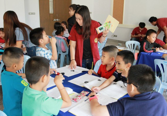 ภาพกิจกรรม คณะวิทยาศาสตร์และเทคโนโลยี จัดกิจกรรมโครงการฝึกทักษะการเรียนรู้ค่ายวิทยาศาสตร์