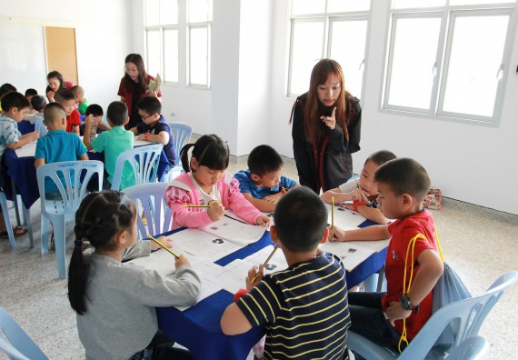 ภาพกิจกรรม คณะวิทยาศาสตร์และเทคโนโลยี จัดกิจกรรมโครงการฝึกทักษะการเรียนรู้ค่ายวิทยาศาสตร์