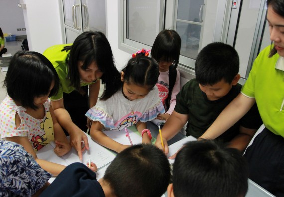 ภาพกิจกรรม คณะวิทยาศาสตร์และเทคโนโลยี จัดกิจกรรมโครงการฝึกทักษะการเรียนรู้ค่ายวิทยาศาสตร์