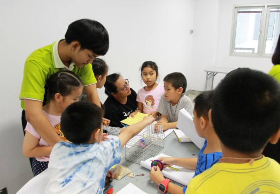 ภาพกิจกรรม คณะวิทยาศาสตร์และเทคโนโลยี จัดกิจกรรมโครงการฝึกทักษะการเรียนรู้ค่ายวิทยาศาสตร์