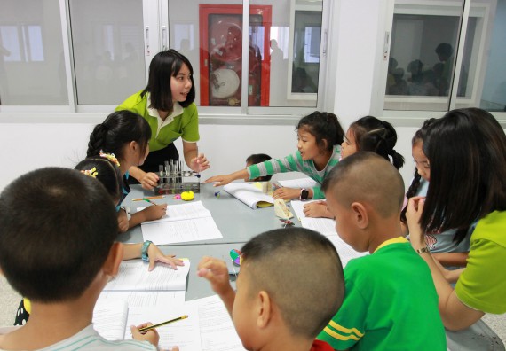 ภาพกิจกรรม คณะวิทยาศาสตร์และเทคโนโลยี จัดกิจกรรมโครงการฝึกทักษะการเรียนรู้ค่ายวิทยาศาสตร์