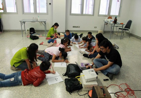 ภาพกิจกรรม คณะวิทยาศาสตร์และเทคโนโลยี จัดกิจกรรมโครงการฝึกทักษะการเรียนรู้ค่ายวิทยาศาสตร์