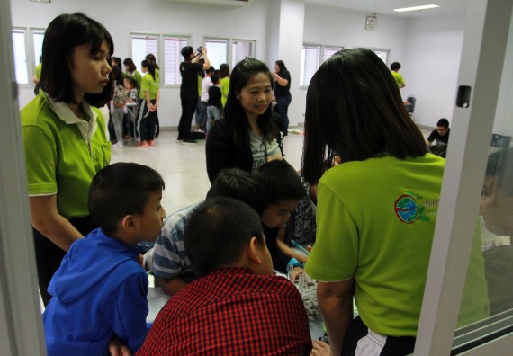 ภาพกิจกรรม คณะวิทยาศาสตร์และเทคโนโลยี จัดกิจกรรมโครงการฝึกทักษะการเรียนรู้ค่ายวิทยาศาสตร์