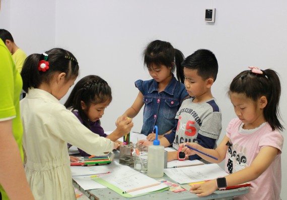 ภาพกิจกรรม คณะวิทยาศาสตร์และเทคโนโลยี จัดกิจกรรมโครงการฝึกทักษะการเรียนรู้ค่ายวิทยาศาสตร์