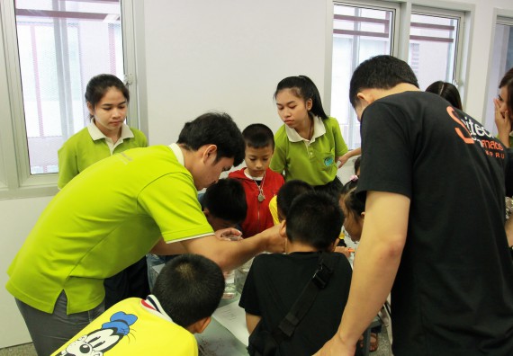 ภาพกิจกรรม คณะวิทยาศาสตร์และเทคโนโลยี จัดกิจกรรมโครงการฝึกทักษะการเรียนรู้ค่ายวิทยาศาสตร์