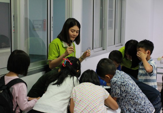 ภาพกิจกรรม คณะวิทยาศาสตร์และเทคโนโลยี จัดกิจกรรมโครงการฝึกทักษะการเรียนรู้ค่ายวิทยาศาสตร์