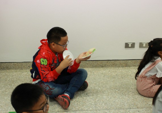 ภาพกิจกรรม คณะวิทยาศาสตร์และเทคโนโลยี จัดกิจกรรมโครงการฝึกทักษะการเรียนรู้ค่ายวิทยาศาสตร์