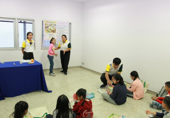 ภาพกิจกรรม คณะวิทยาศาสตร์และเทคโนโลยี จัดกิจกรรมโครงการฝึกทักษะการเรียนรู้ค่ายวิทยาศาสตร์