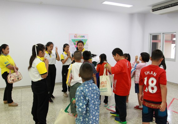 ภาพกิจกรรม คณะวิทยาศาสตร์และเทคโนโลยี จัดกิจกรรมโครงการฝึกทักษะการเรียนรู้ค่ายวิทยาศาสตร์