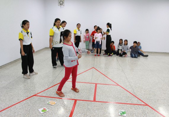 ภาพกิจกรรม คณะวิทยาศาสตร์และเทคโนโลยี จัดกิจกรรมโครงการฝึกทักษะการเรียนรู้ค่ายวิทยาศาสตร์