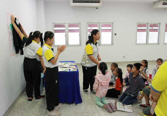 ภาพกิจกรรม คณะวิทยาศาสตร์และเทคโนโลยี จัดกิจกรรมโครงการฝึกทักษะการเรียนรู้ค่ายวิทยาศาสตร์