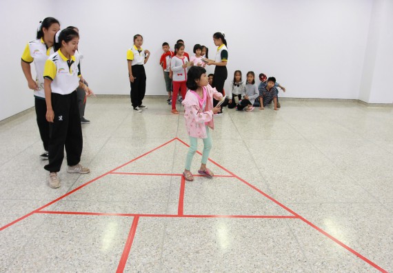 ภาพกิจกรรม คณะวิทยาศาสตร์และเทคโนโลยี จัดกิจกรรมโครงการฝึกทักษะการเรียนรู้ค่ายวิทยาศาสตร์