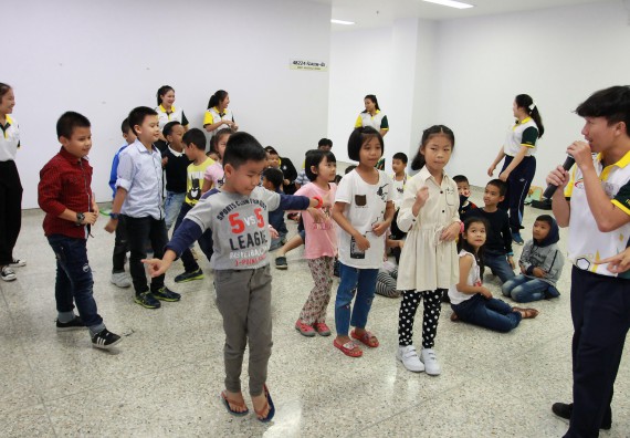 ภาพกิจกรรม คณะวิทยาศาสตร์และเทคโนโลยี จัดกิจกรรมโครงการฝึกทักษะการเรียนรู้ค่ายวิทยาศาสตร์