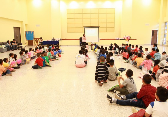 ภาพกิจกรรม คณะวิทยาศาสตร์และเทคโนโลยี จัดกิจกรรมโครงการฝึกทักษะการเรียนรู้ค่ายวิทยาศาสตร์