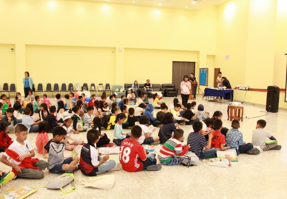 ภาพกิจกรรม คณะวิทยาศาสตร์และเทคโนโลยี จัดกิจกรรมโครงการฝึกทักษะการเรียนรู้ค่ายวิทยาศาสตร์