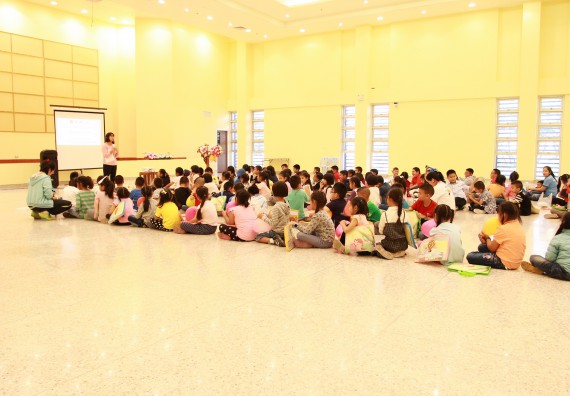 ภาพกิจกรรม คณะวิทยาศาสตร์และเทคโนโลยี จัดกิจกรรมโครงการฝึกทักษะการเรียนรู้ค่ายวิทยาศาสตร์