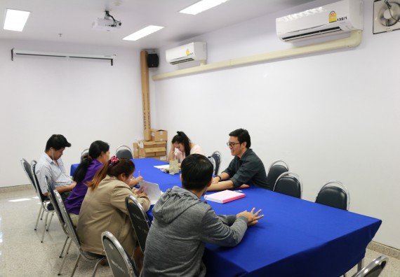 ภาพกิจกรรม คณะวิทยาศาสตร์และเทคโนโลยี จัดประชุม เรื่อง การจัดค่ายวิทยาศาสตร์