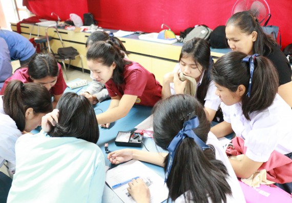 ภาพกิจกรรม คณะวิทยาศาสตร์และเทคโนโลยี จัดค่ายวิทยาศาสตร์โรงเรียนตากพิทยาคม