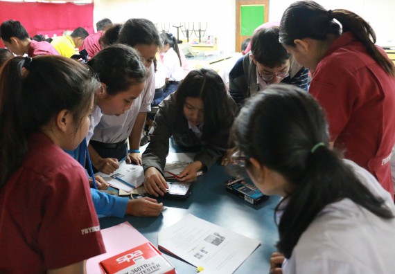 ภาพกิจกรรม คณะวิทยาศาสตร์และเทคโนโลยี จัดค่ายวิทยาศาสตร์โรงเรียนตากพิทยาคม