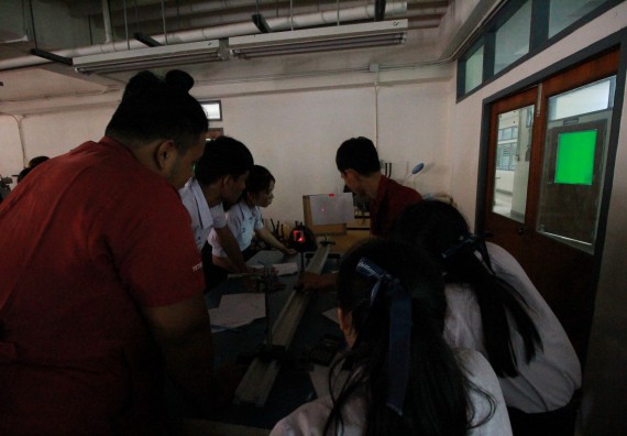 ภาพกิจกรรม คณะวิทยาศาสตร์และเทคโนโลยี จัดค่ายวิทยาศาสตร์โรงเรียนตากพิทยาคม