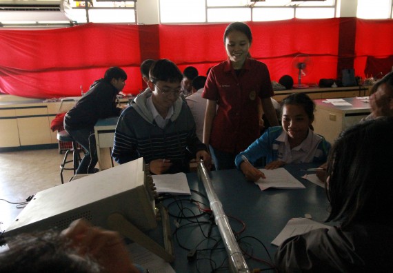 ภาพกิจกรรม คณะวิทยาศาสตร์และเทคโนโลยี จัดค่ายวิทยาศาสตร์โรงเรียนตากพิทยาคม
