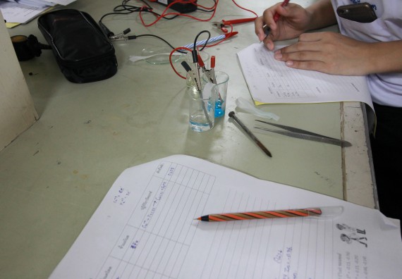 ภาพกิจกรรม คณะวิทยาศาสตร์และเทคโนโลยี จัดค่ายวิทยาศาสตร์โรงเรียนตากพิทยาคม