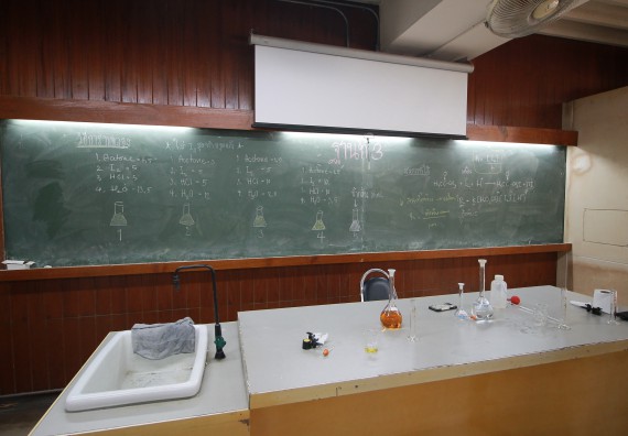 ภาพกิจกรรม คณะวิทยาศาสตร์และเทคโนโลยี จัดค่ายวิทยาศาสตร์โรงเรียนตากพิทยาคม