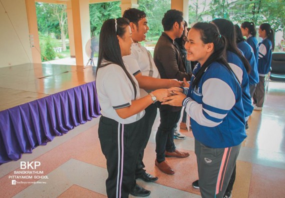 ภาพกิจกรรม โปรแกรมวิชาคณิตศาสตร์ จัดกิจกรรมการบูรนาการค่ายคณิตศาสตร์กับภาษาอังกฤษ