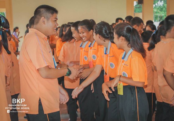 ภาพกิจกรรม โปรแกรมวิชาคณิตศาสตร์ จัดกิจกรรมการบูรนาการค่ายคณิตศาสตร์กับภาษาอังกฤษ