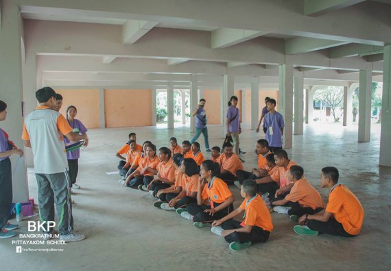 ภาพกิจกรรม โปรแกรมวิชาคณิตศาสตร์ จัดกิจกรรมการบูรนาการค่ายคณิตศาสตร์กับภาษาอังกฤษ