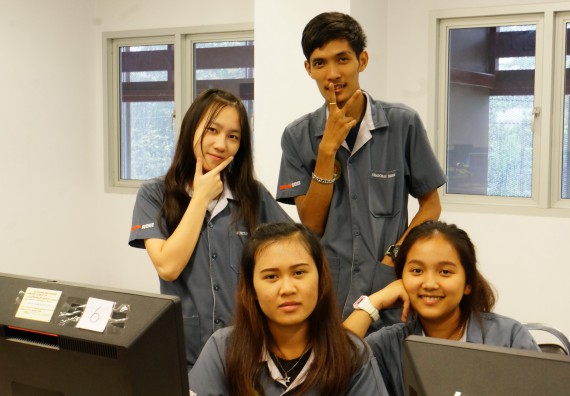 ภาพกิจกรรม โปรแกรมวิชาวิทยาการคอมพิวเตอร์ จัดอบรมเชิงปฏิบัติการ เรื่อง การเตรียมความพร้อมก่อนออกฝึกประสบการณ์วิชาชีพ การบำรุงรักษาและการแก้ไขปัญหาจากอาการเสียของซอฟท์แวร์คอมพิวเตอร์เบื้องต้น