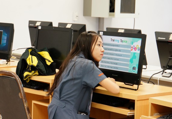 ภาพกิจกรรม โปรแกรมวิชาวิทยาการคอมพิวเตอร์ จัดอบรมเชิงปฏิบัติการ เรื่อง การเตรียมความพร้อมก่อนออกฝึกประสบการณ์วิชาชีพ การบำรุงรักษาและการแก้ไขปัญหาจากอาการเสียของซอฟท์แวร์คอมพิวเตอร์เบื้องต้น