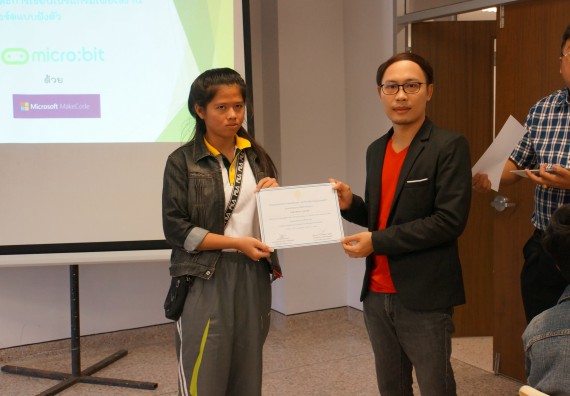 ภาพกิจกรรม โปรแกรมวิชาวิทยาการคอมพิวเตอร์ จัดอบรมเชิงปฏิบัติการ เรื่อง การเตรียมความพร้อมก่อนออกฝึกประสบการณ์วิชาชีพ การบำรุงรักษาและการแก้ไขปัญหาจากอาการเสียของซอฟท์แวร์คอมพิวเตอร์เบื้องต้น