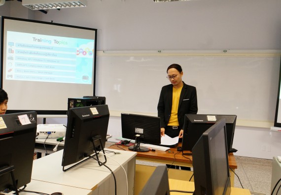 ภาพกิจกรรม โปรแกรมวิชาวิทยาการคอมพิวเตอร์ จัดอบรมเชิงปฏิบัติการ เรื่อง การเตรียมความพร้อมก่อนออกฝึกประสบการณ์วิชาชีพ การบำรุงรักษาและการแก้ไขปัญหาจากอาการเสียของซอฟท์แวร์คอมพิวเตอร์เบื้องต้น