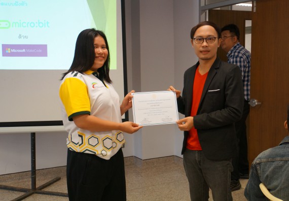 ภาพกิจกรรม โปรแกรมวิชาวิทยาการคอมพิวเตอร์ จัดอบรมเชิงปฏิบัติการ เรื่อง การเตรียมความพร้อมก่อนออกฝึกประสบการณ์วิชาชีพ การบำรุงรักษาและการแก้ไขปัญหาจากอาการเสียของซอฟท์แวร์คอมพิวเตอร์เบื้องต้น