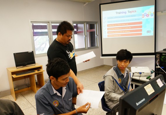 ภาพกิจกรรม โปรแกรมวิชาวิทยาการคอมพิวเตอร์ จัดอบรมเชิงปฏิบัติการ เรื่อง การเตรียมความพร้อมก่อนออกฝึกประสบการณ์วิชาชีพ การบำรุงรักษาและการแก้ไขปัญหาจากอาการเสียของซอฟท์แวร์คอมพิวเตอร์เบื้องต้น