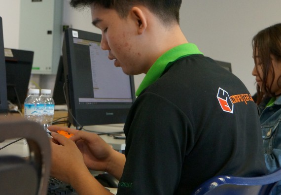 ภาพกิจกรรม โปรแกรมวิชาวิทยาการคอมพิวเตอร์ จัดอบรมเชิงปฏิบัติการ เรื่อง การเตรียมความพร้อมก่อนออกฝึกประสบการณ์วิชาชีพ การบำรุงรักษาและการแก้ไขปัญหาจากอาการเสียของซอฟท์แวร์คอมพิวเตอร์เบื้องต้น