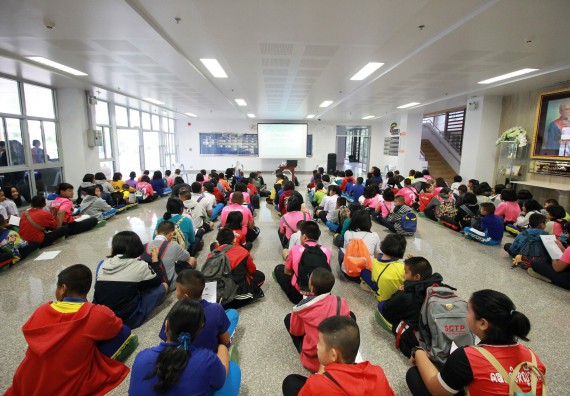 ภาพกิจกรรม คณะวิทยาศาสตร์และเทคโนโลยี จัดค่ายวิทยาศาสตร์ตามโครงการพัฒนาศักยภาพผู้เรียนในระดับการศึกษาขั้นพื้นฐาน ระยะที่ 2 ประจำปีงบประมาณ 2562