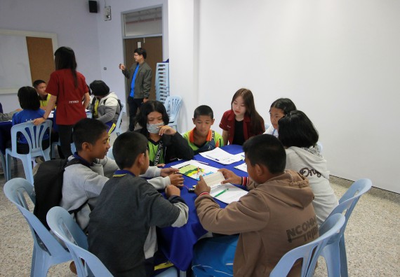 ภาพกิจกรรม คณะวิทยาศาสตร์และเทคโนโลยี จัดค่ายวิทยาศาสตร์ตามโครงการพัฒนาศักยภาพผู้เรียนในระดับการศึกษาขั้นพื้นฐาน ระยะที่ 2 ประจำปีงบประมาณ 2562