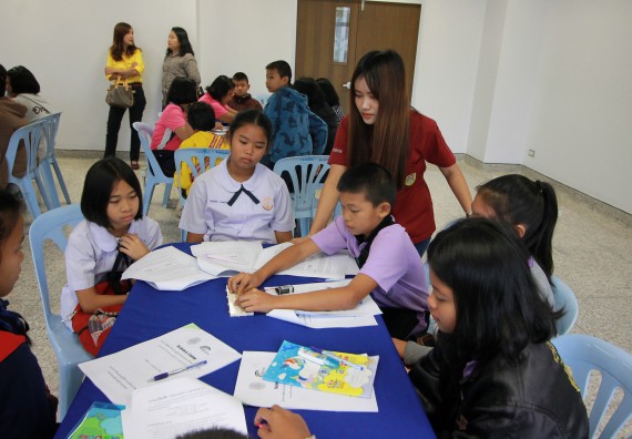 ภาพกิจกรรม คณะวิทยาศาสตร์และเทคโนโลยี จัดค่ายวิทยาศาสตร์ตามโครงการพัฒนาศักยภาพผู้เรียนในระดับการศึกษาขั้นพื้นฐาน ระยะที่ 2 ประจำปีงบประมาณ 2562