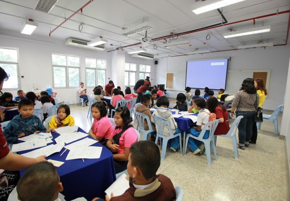 ภาพกิจกรรม คณะวิทยาศาสตร์และเทคโนโลยี จัดค่ายวิทยาศาสตร์ตามโครงการพัฒนาศักยภาพผู้เรียนในระดับการศึกษาขั้นพื้นฐาน ระยะที่ 2 ประจำปีงบประมาณ 2562