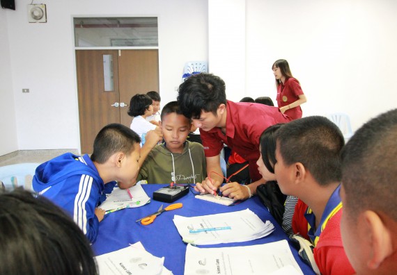 ภาพกิจกรรม คณะวิทยาศาสตร์และเทคโนโลยี จัดค่ายวิทยาศาสตร์ตามโครงการพัฒนาศักยภาพผู้เรียนในระดับการศึกษาขั้นพื้นฐาน ระยะที่ 2 ประจำปีงบประมาณ 2562