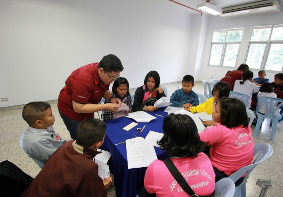 ภาพกิจกรรม คณะวิทยาศาสตร์และเทคโนโลยี จัดค่ายวิทยาศาสตร์ตามโครงการพัฒนาศักยภาพผู้เรียนในระดับการศึกษาขั้นพื้นฐาน ระยะที่ 2 ประจำปีงบประมาณ 2562