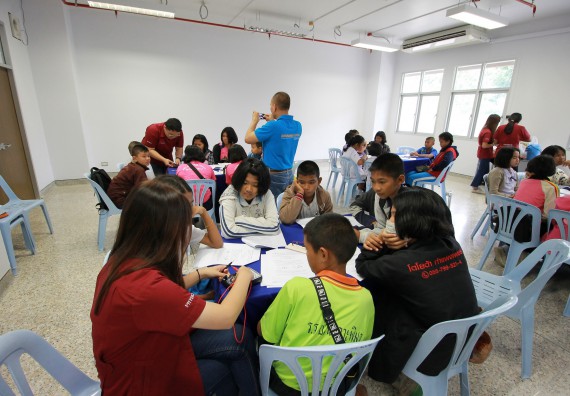 ภาพกิจกรรม คณะวิทยาศาสตร์และเทคโนโลยี จัดค่ายวิทยาศาสตร์ตามโครงการพัฒนาศักยภาพผู้เรียนในระดับการศึกษาขั้นพื้นฐาน ระยะที่ 2 ประจำปีงบประมาณ 2562