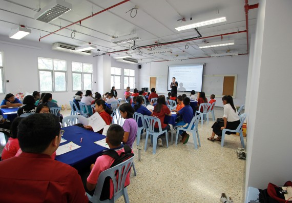 ภาพกิจกรรม คณะวิทยาศาสตร์และเทคโนโลยี จัดค่ายวิทยาศาสตร์ตามโครงการพัฒนาศักยภาพผู้เรียนในระดับการศึกษาขั้นพื้นฐาน ระยะที่ 2 ประจำปีงบประมาณ 2562