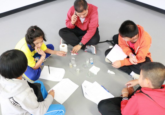 ภาพกิจกรรม คณะวิทยาศาสตร์และเทคโนโลยี จัดค่ายวิทยาศาสตร์ตามโครงการพัฒนาศักยภาพผู้เรียนในระดับการศึกษาขั้นพื้นฐาน ระยะที่ 2 ประจำปีงบประมาณ 2562