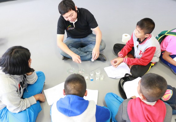 ภาพกิจกรรม คณะวิทยาศาสตร์และเทคโนโลยี จัดค่ายวิทยาศาสตร์ตามโครงการพัฒนาศักยภาพผู้เรียนในระดับการศึกษาขั้นพื้นฐาน ระยะที่ 2 ประจำปีงบประมาณ 2562